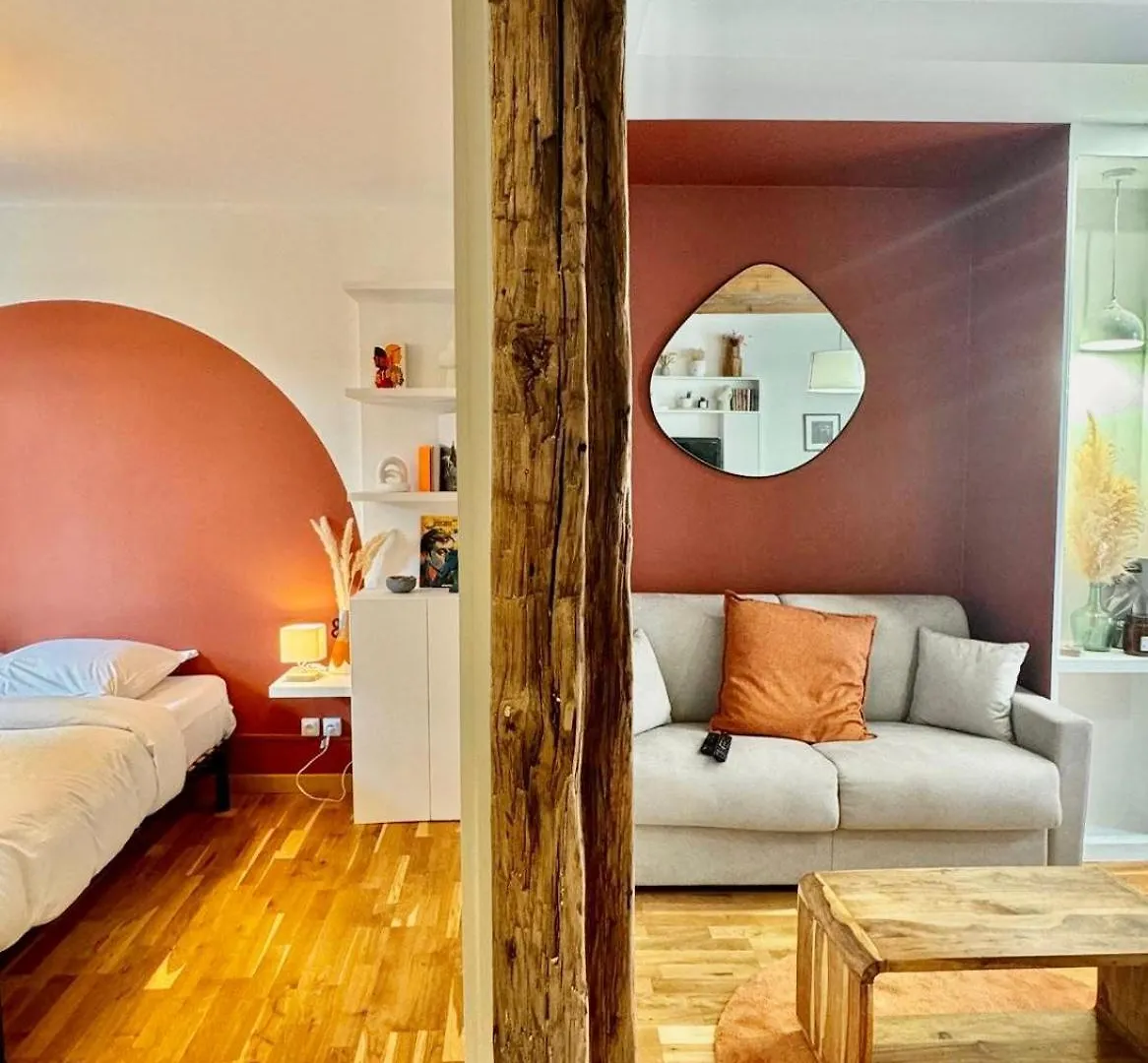 Charmant Appartement Au Coeur De Montmartre! Paris Apartment